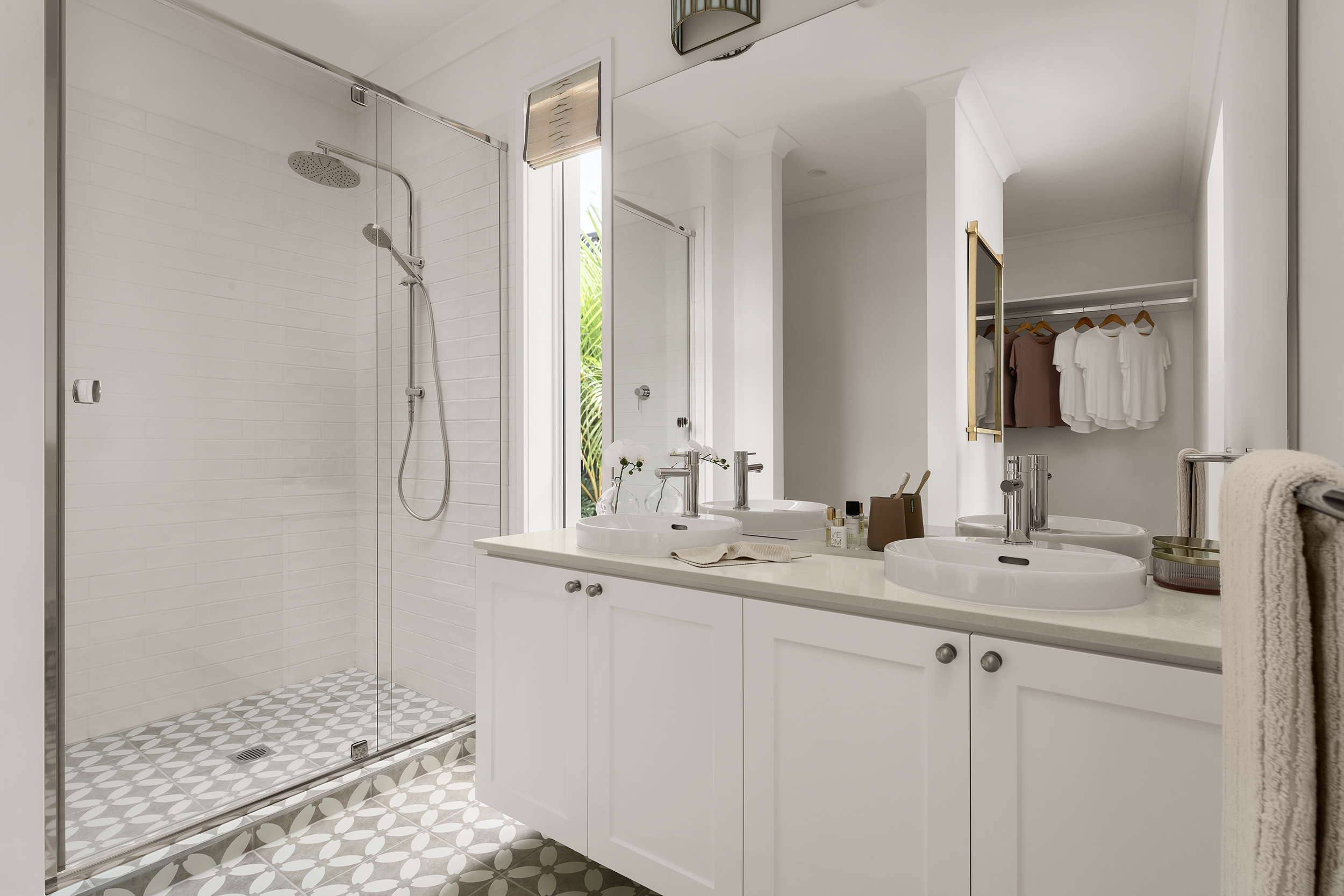 Brook_23_BellsCreek_Pacifica-ensuite_2500px